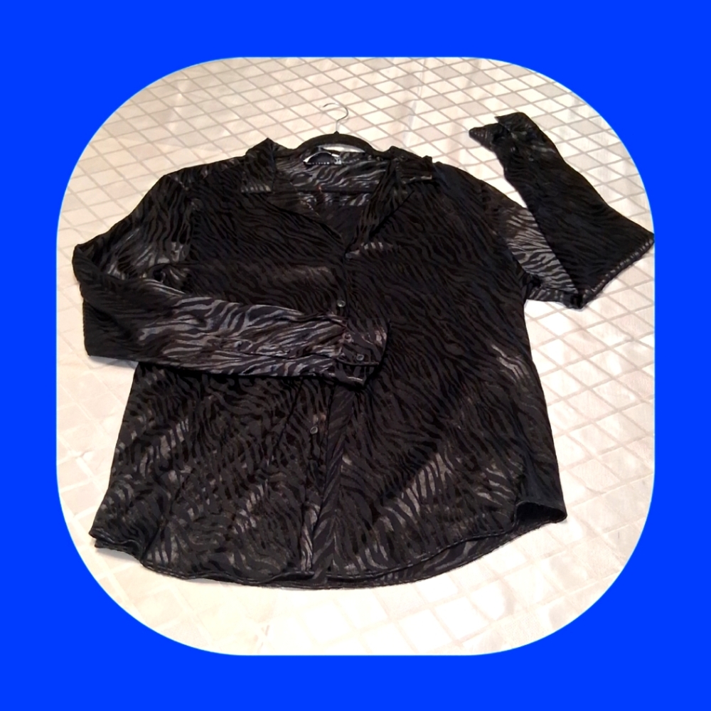 Black Relaxed Long Sleeve Notched Collar Dress Shirt